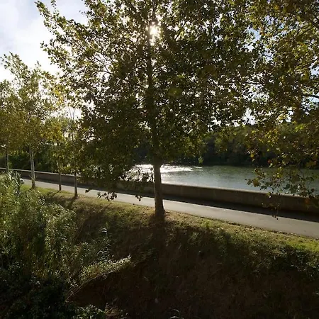 *t2*vue Garonne*piscine*garage* Apartment *